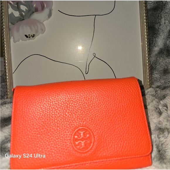 Tory Burch Orange Leather Women's Bag - Picture 1 of 4